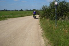 rte des cigognes, en sable.jpg