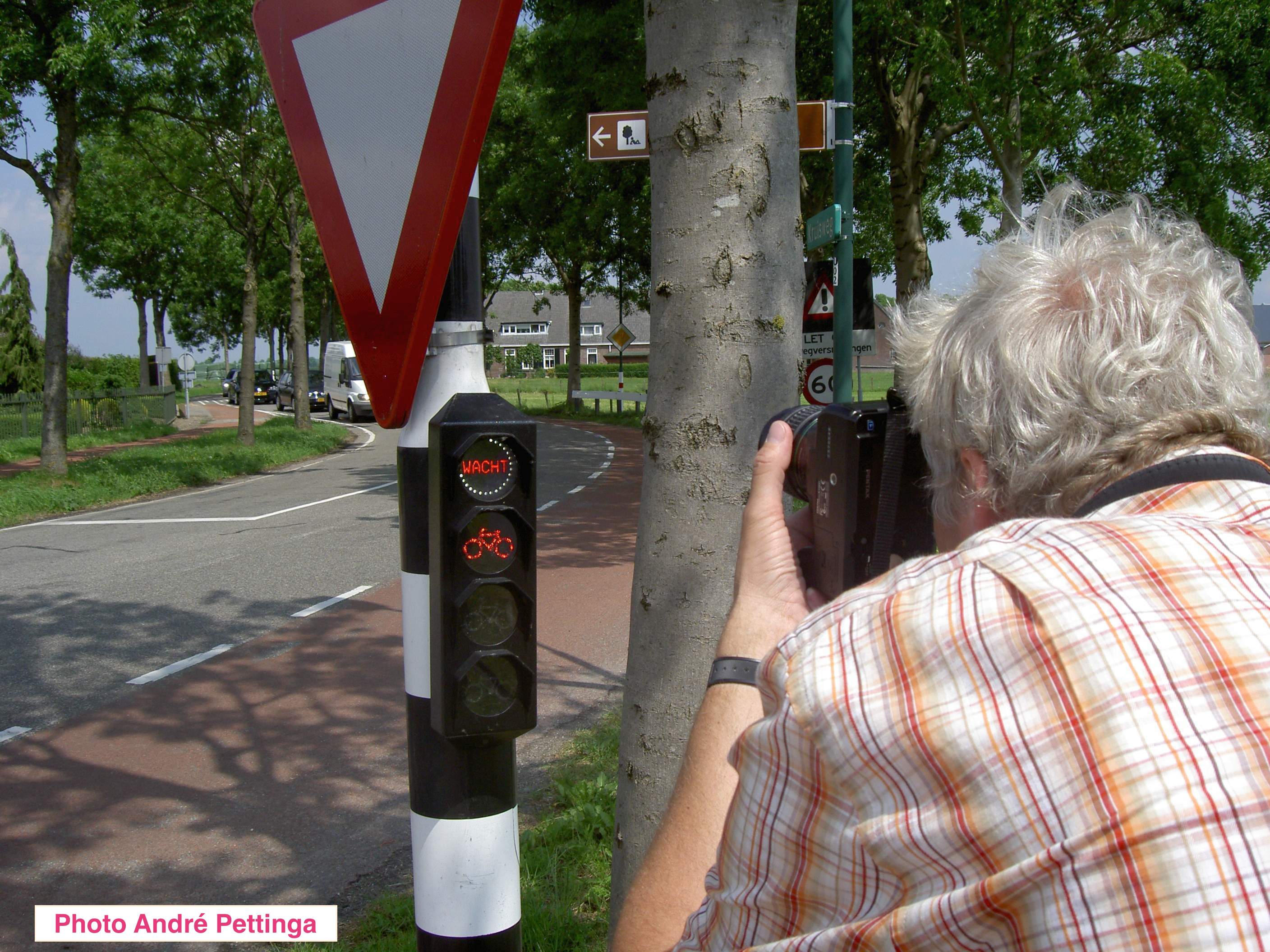 (5) Les premiers feux du monde utiles aux cyclistes HKphoto